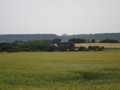 El Castillo de Montearagón resulta visible desde gran parte de la comarca