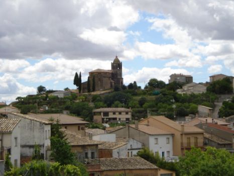 En la parte alta de Bierge se encuentra la iglesia de Santiago el Mayor