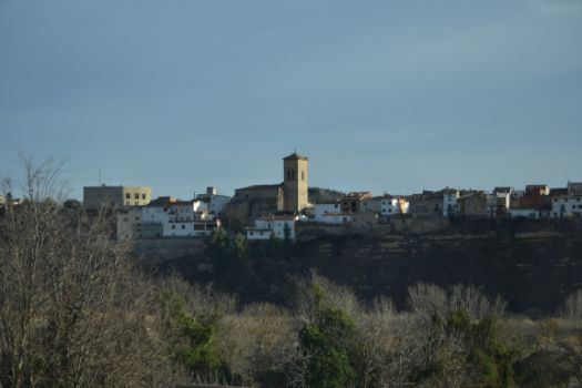 Panorámica de Nonaspe, donde destacan la iglesia y el ayuntamiento