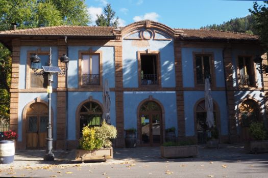 Antigua estación de Ezcaray, hoy reconvertida en restaurante