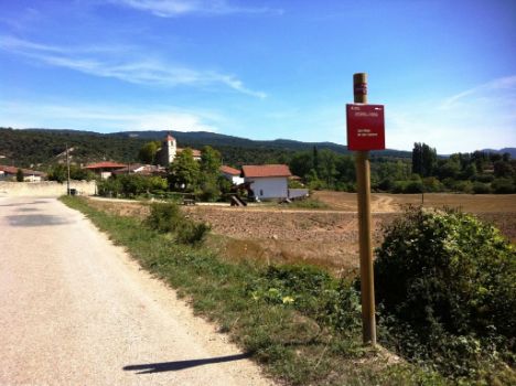 Llegada a San Millán de San Zadonil, final de la etapa