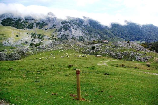 Vista desde Ollantzu de la Sierra de Aizkorri