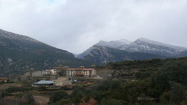 Panoramic view of the village of Las Almunias de Rodellar with views of the Sierra de Guara