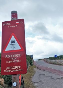 Señalización de tramo compartido con tráfico rodado