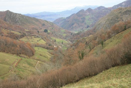 Vistas en el ascenso a la Collada del Sellón