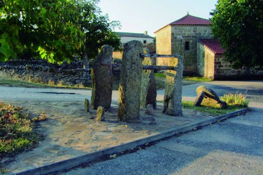 Potro de herrar en Mámoles