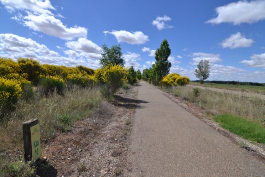 Kilometer 10 of the Esla Greenway Natural Trail