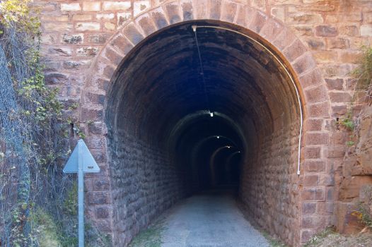 Túnel en la etapa Barracas - Caudiel