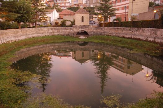 Source of the River Jiloca (artesian well in Cella)