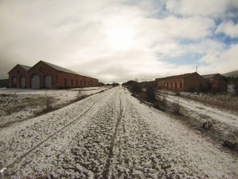 Antigua estación y cocheras de Ojos Negros