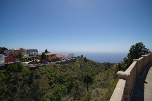 Vistas del océano y las casas de Tijarafe