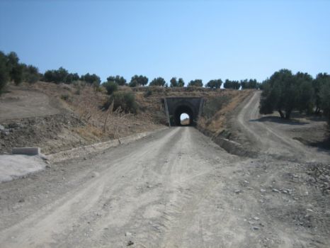 Antes de llegar al final, se cruza un último túnel
