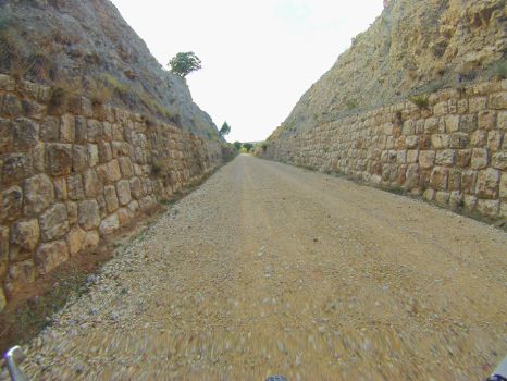 Zona de trincheras acondicionada para evitar desprendimientos