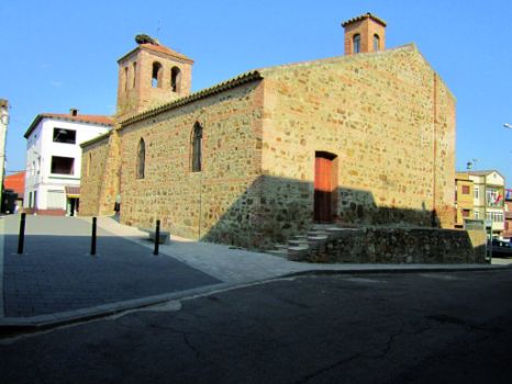 Iglesia de San Juan Bautista en Puebla de Don Rodrigo