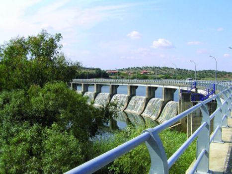 Presa de Montijo