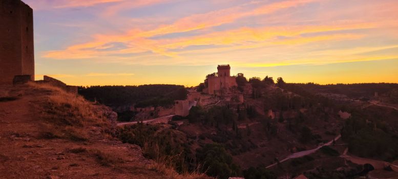 Atardecer en Alarcón desde el mirador de la Torre de Armas