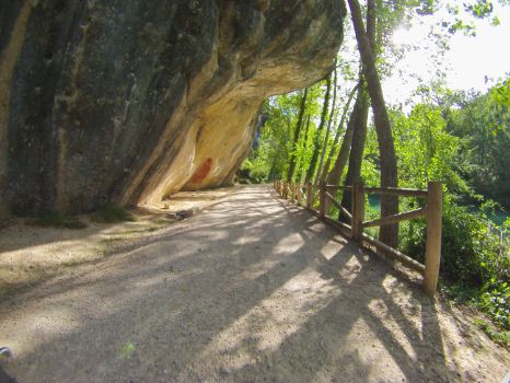 Zona de escalada a orillas del río Júcar