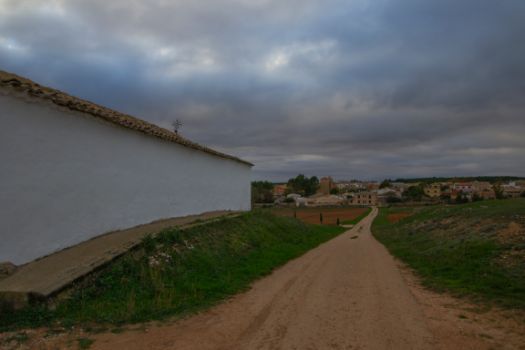Vistas de la llegada a La Parra de las Vegas desde la ermita de San Roque
