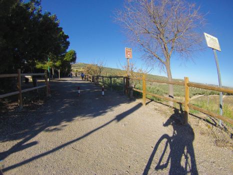 Inicio del Camino Natural Vía Verde del Aceite