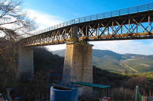 Viaducto de Zuheros