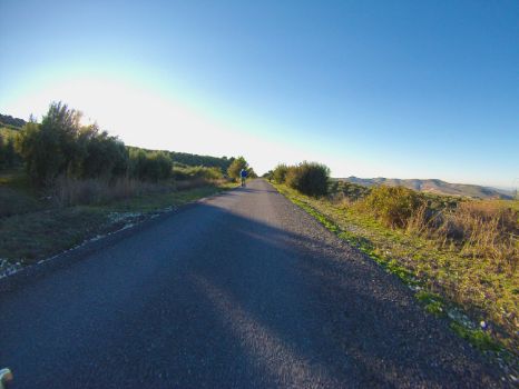 Senderista en la etapa 7 del Camino Natural