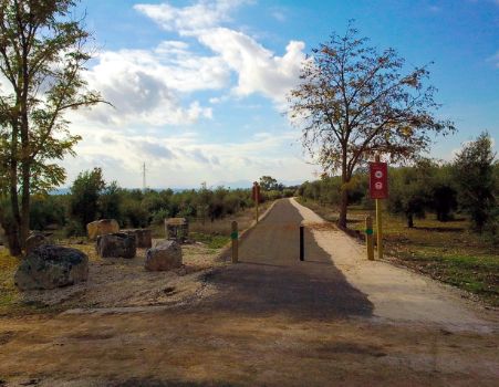 El Camino discurre por una antigua plataforma ferroviaria