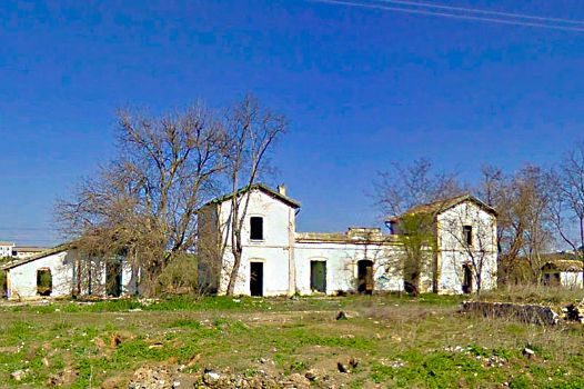 Antigua estación de Campo Real en 2021