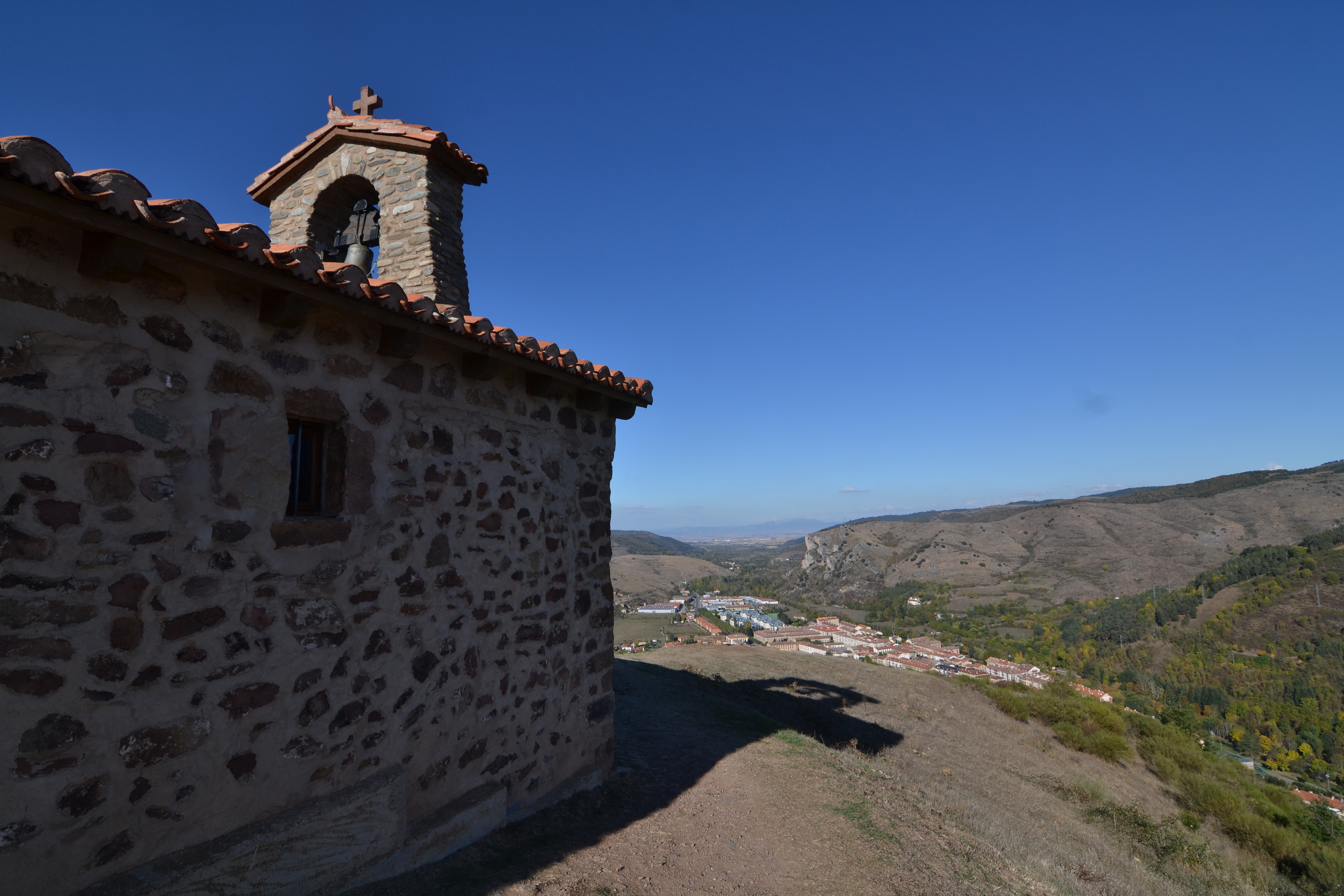 Ermita de Santa Bárbara - lateral