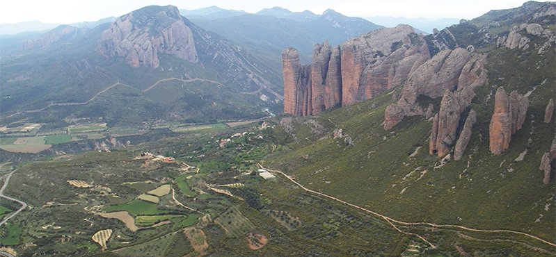 Camino Natural de la Hoya de Huesca. Etapa 2: Riglos–Loarre