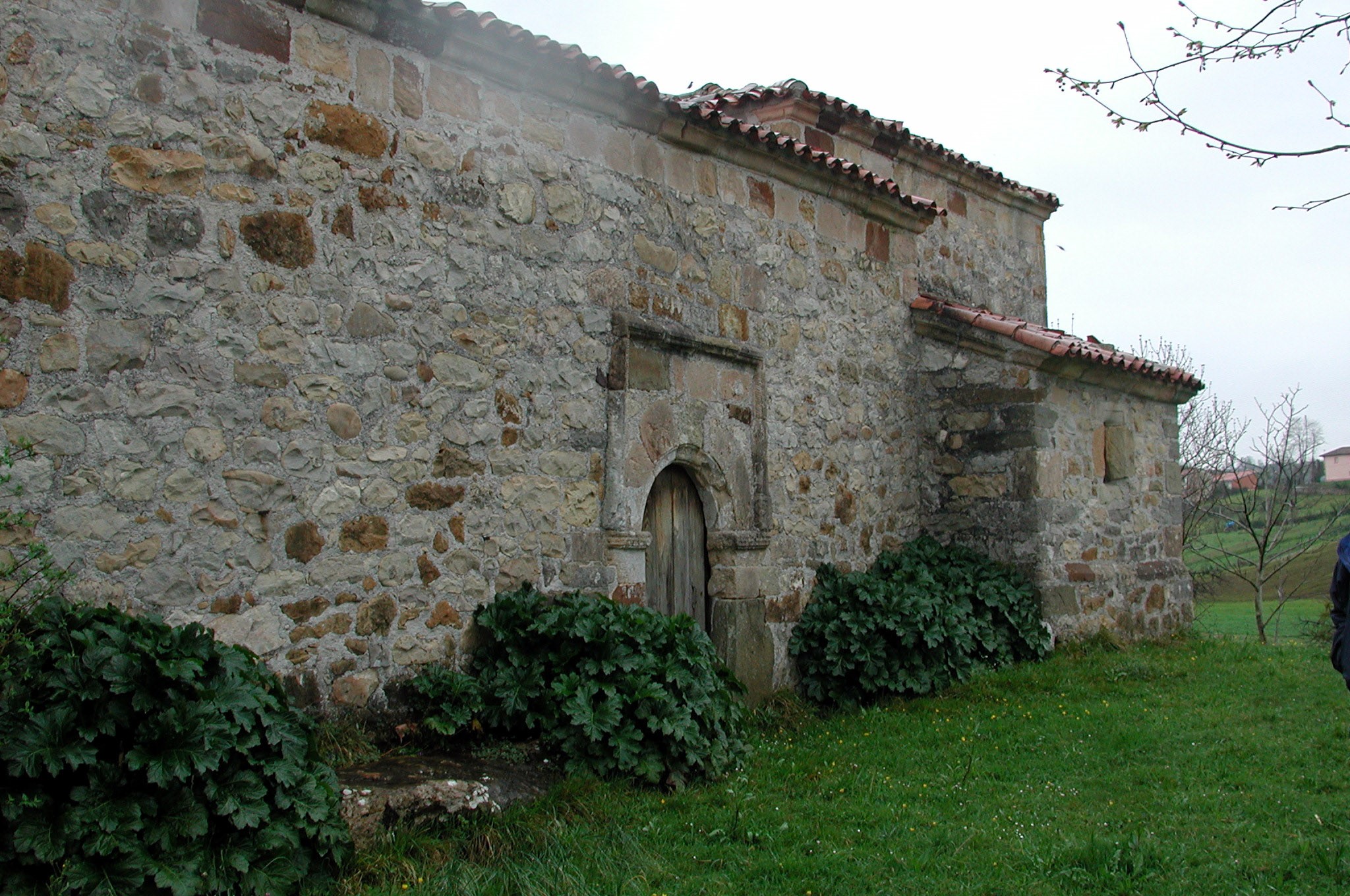Iglesia de San Martín de Escoto