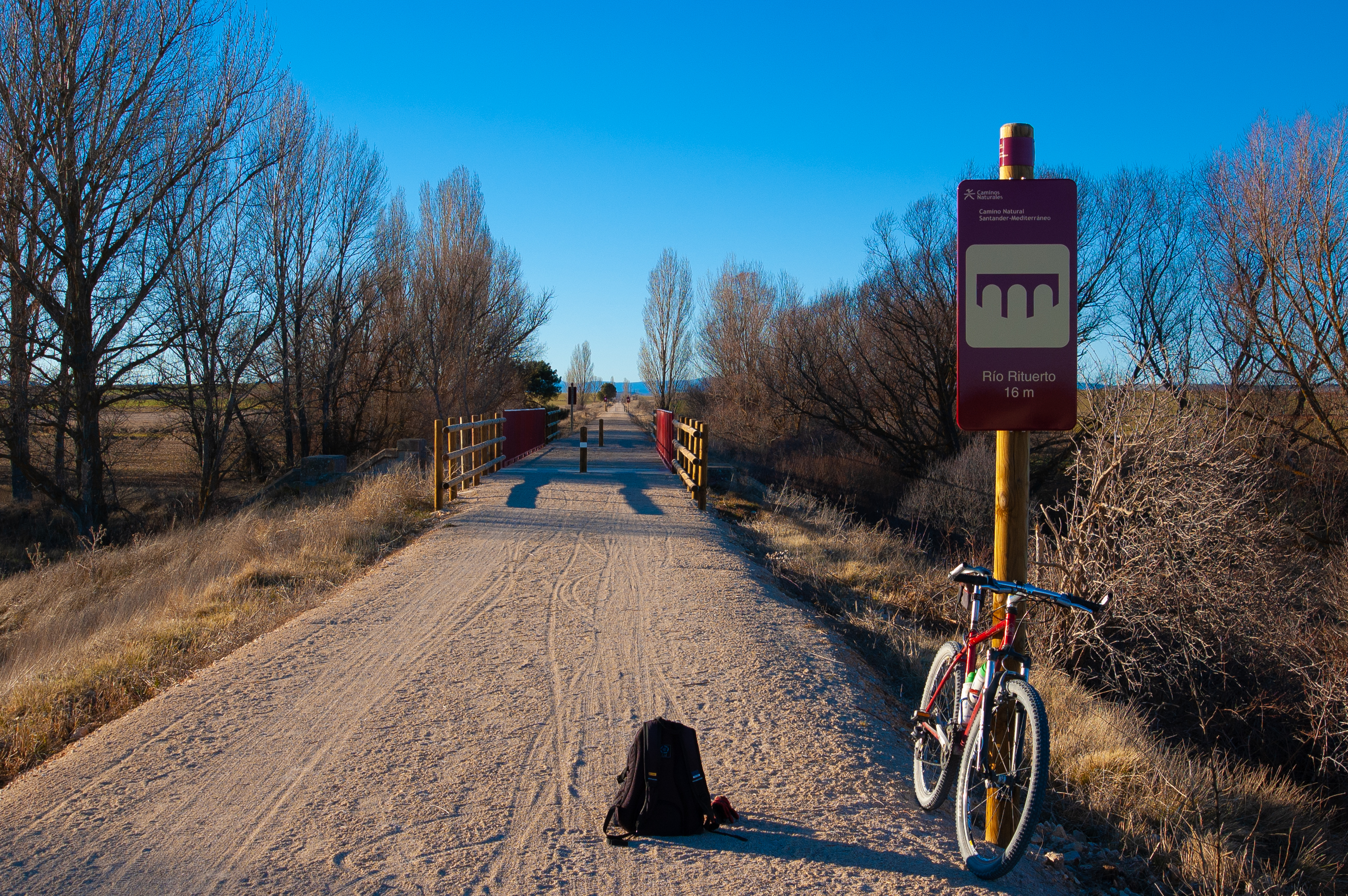 Paso sobre el Río Rituerto