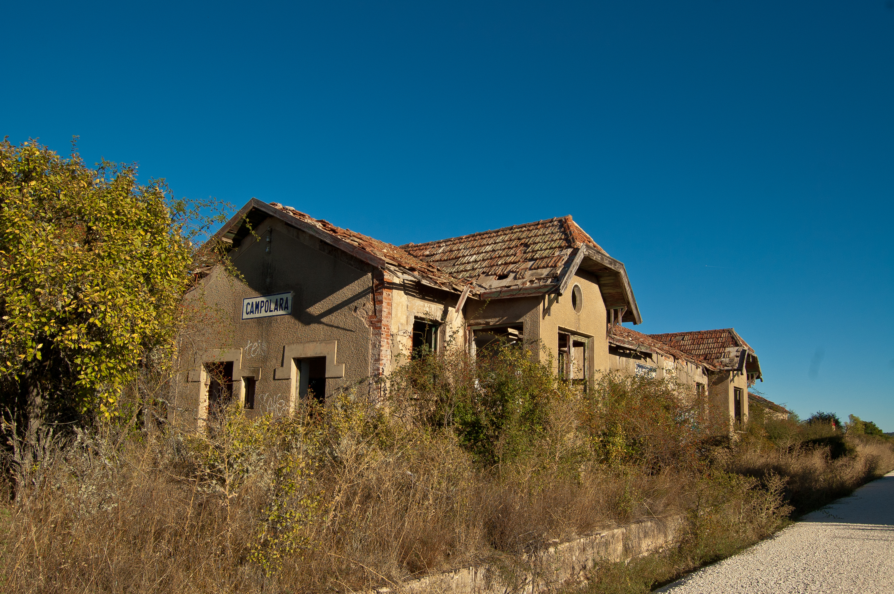 Estación de Campolara