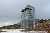 Antiguas tolvas mineras y área de descanso del Camino Natural Santander – Mediterráneo