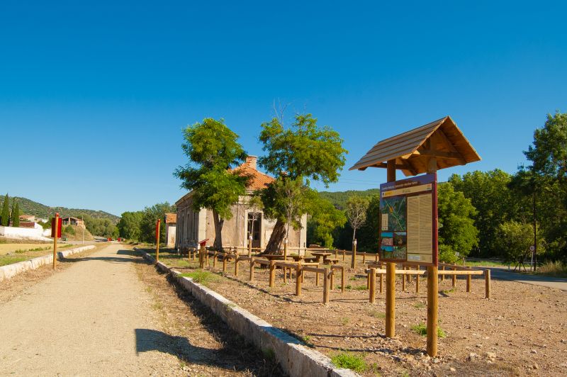Antigua estación de Murero