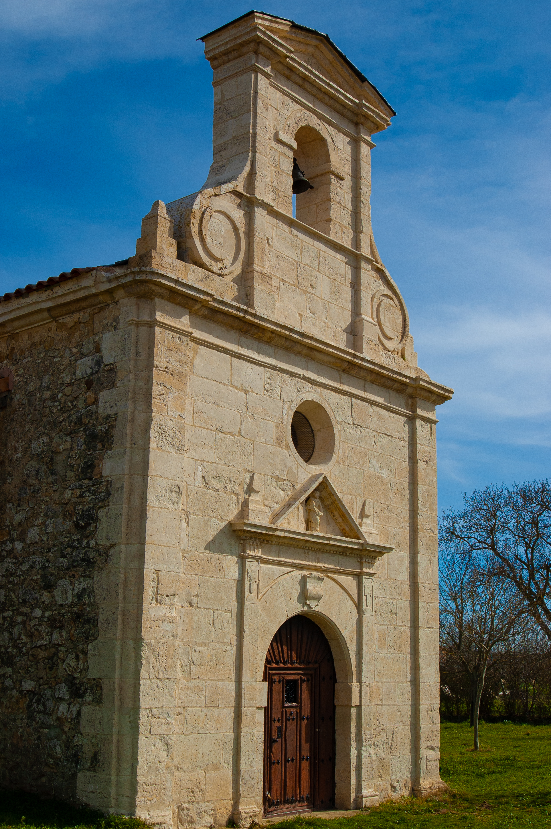 Iglesia de la Virgen de Cantarrana