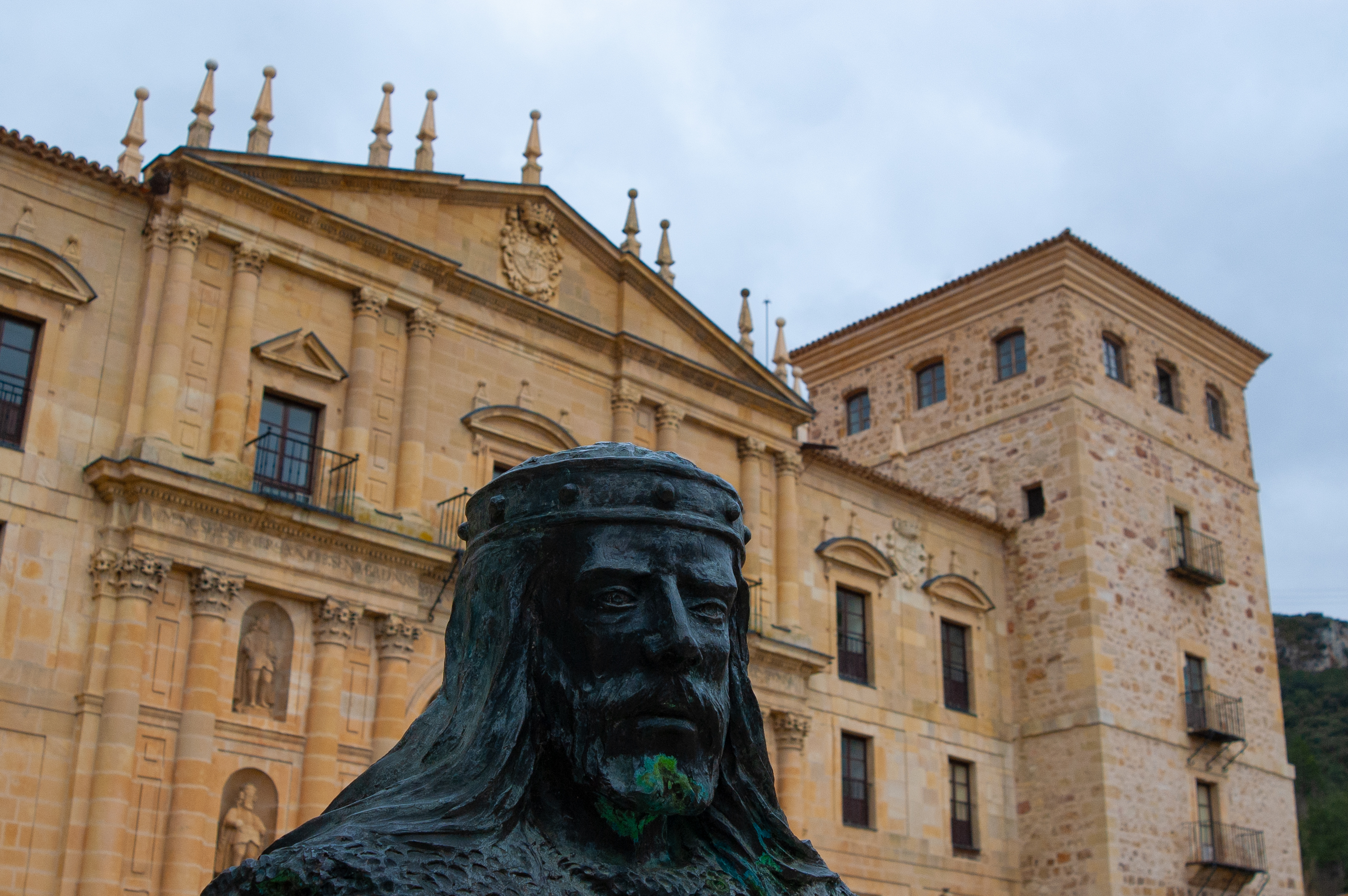 Estatua de Oña