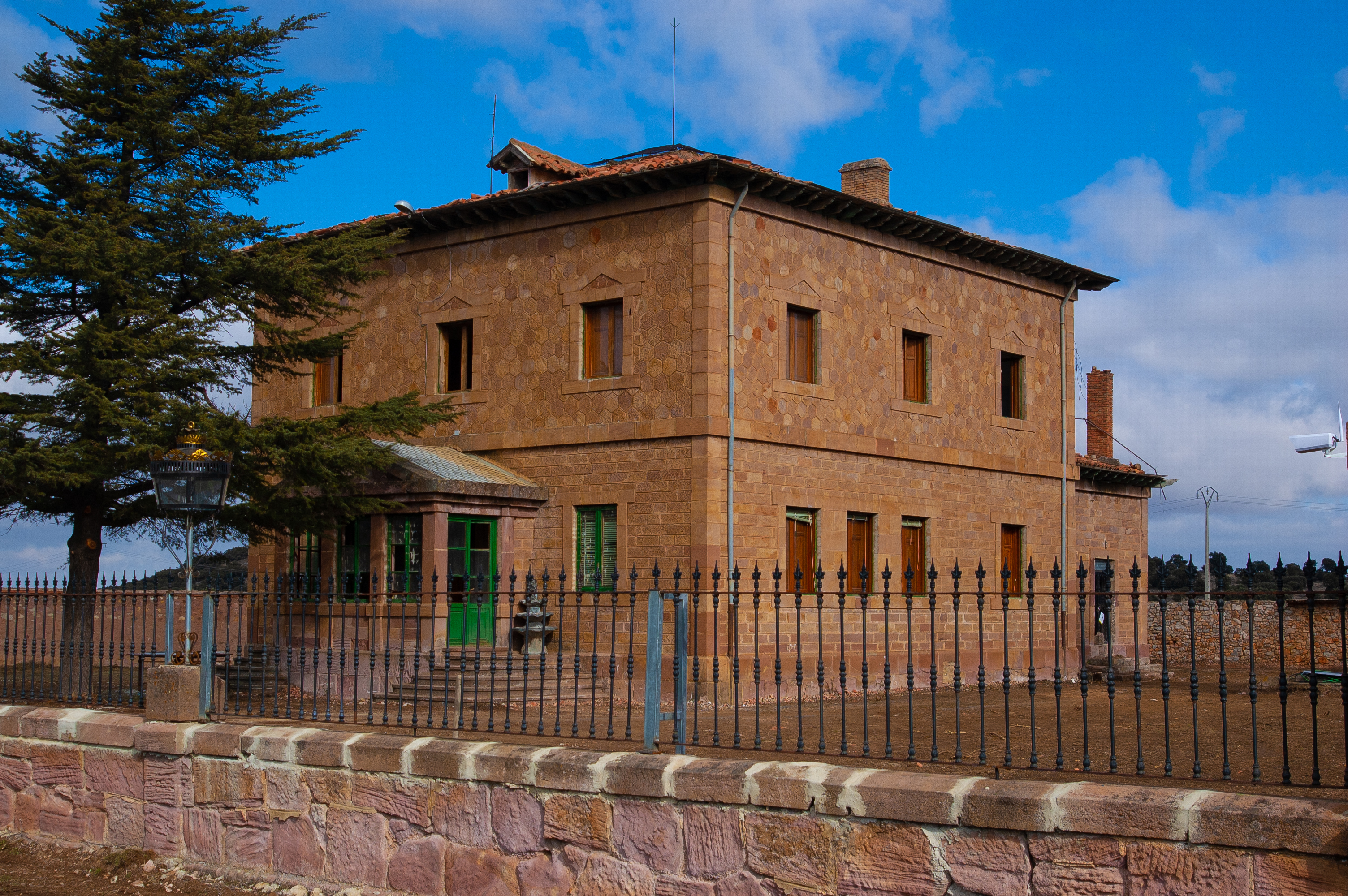 Casa-Gerencia Compañía Minera Sierra Menera