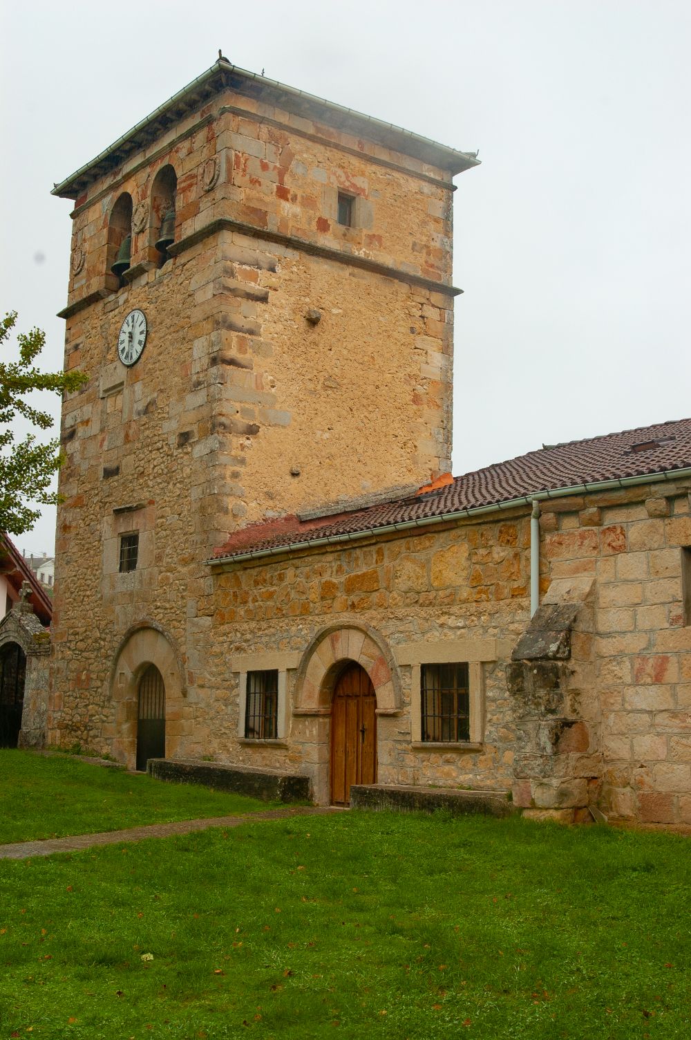 Iglesia de Pedrosa de Valdeporres