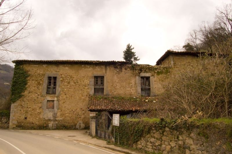 Palacio  de Valdecarzana