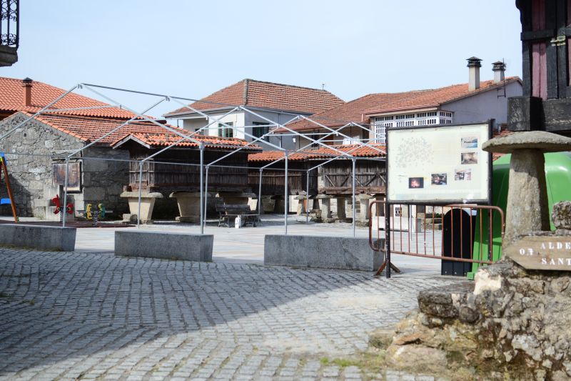 Hórreos de Congostro