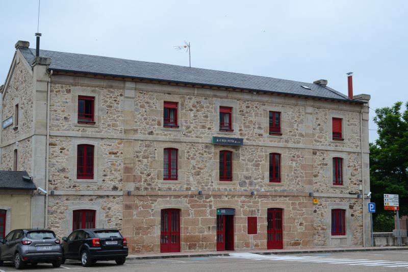 Estación de tren Rúa-Petín