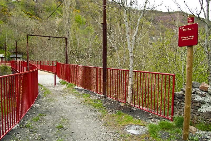 Puente de Lumajo (río Almuzarra)