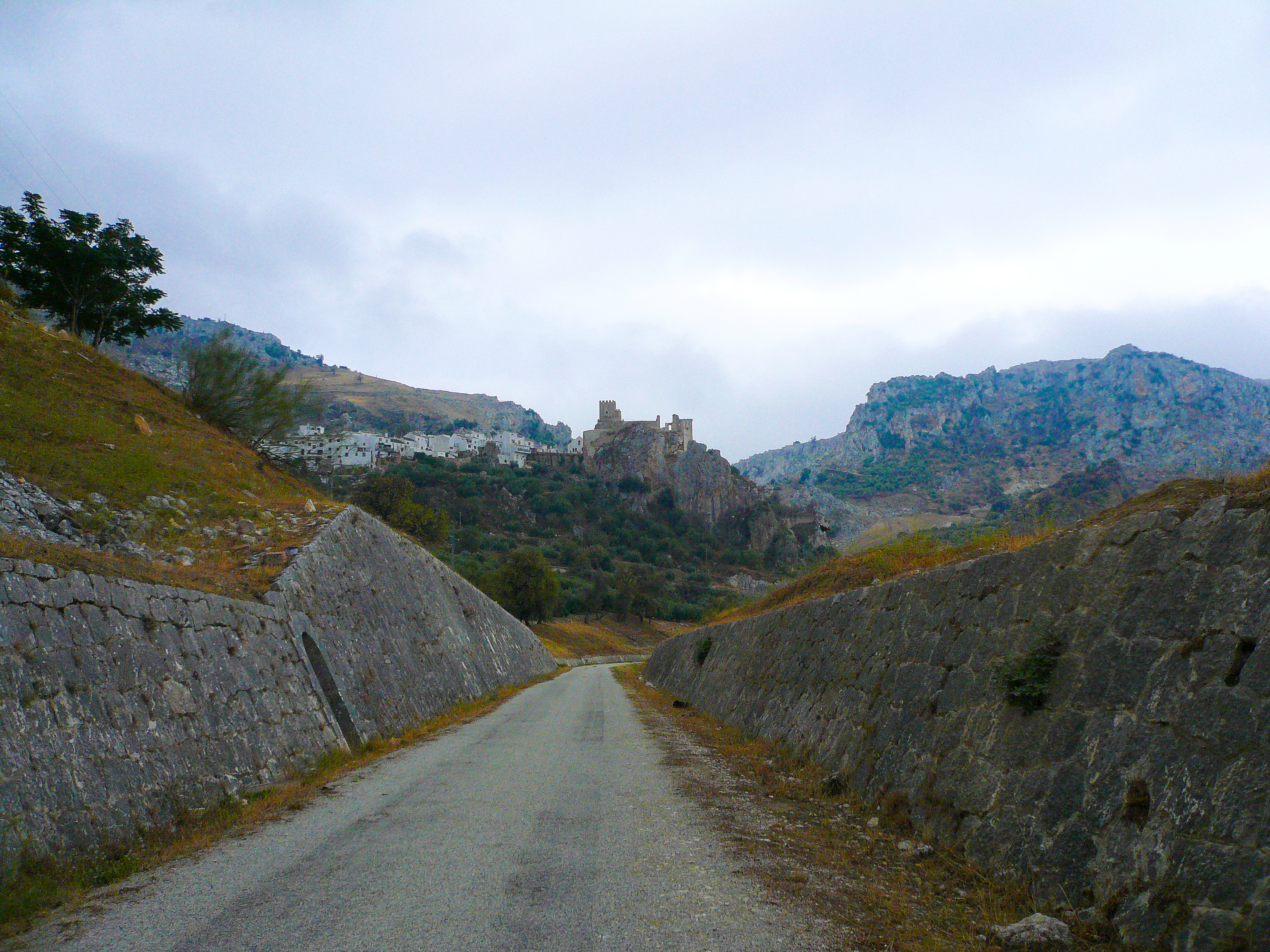 Camino Natural Vía Verde del Aceite Etapa 6:  Estación de Luque - Doña Mencía 