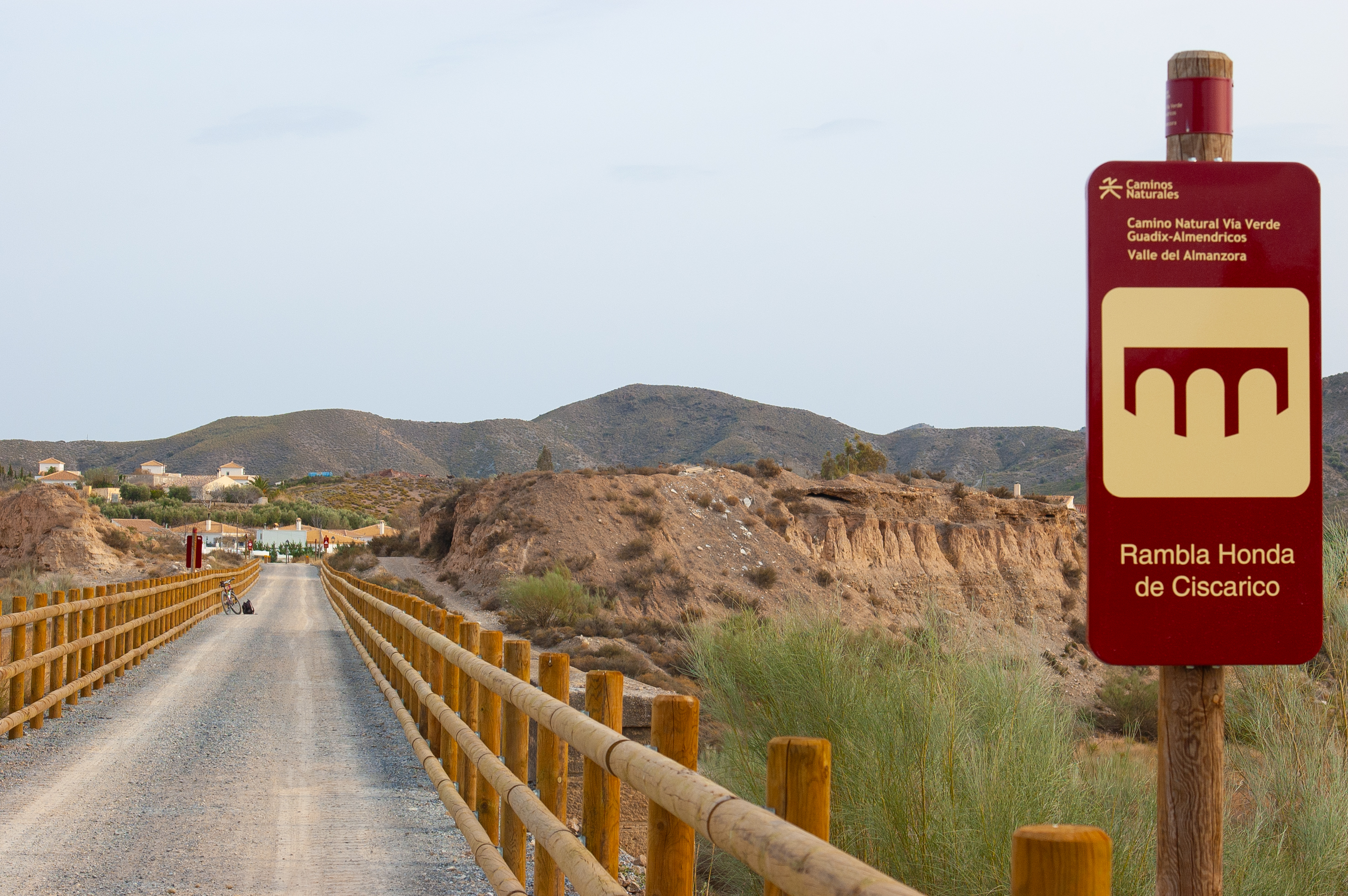 Rambla Honda viaduct in Ciscario