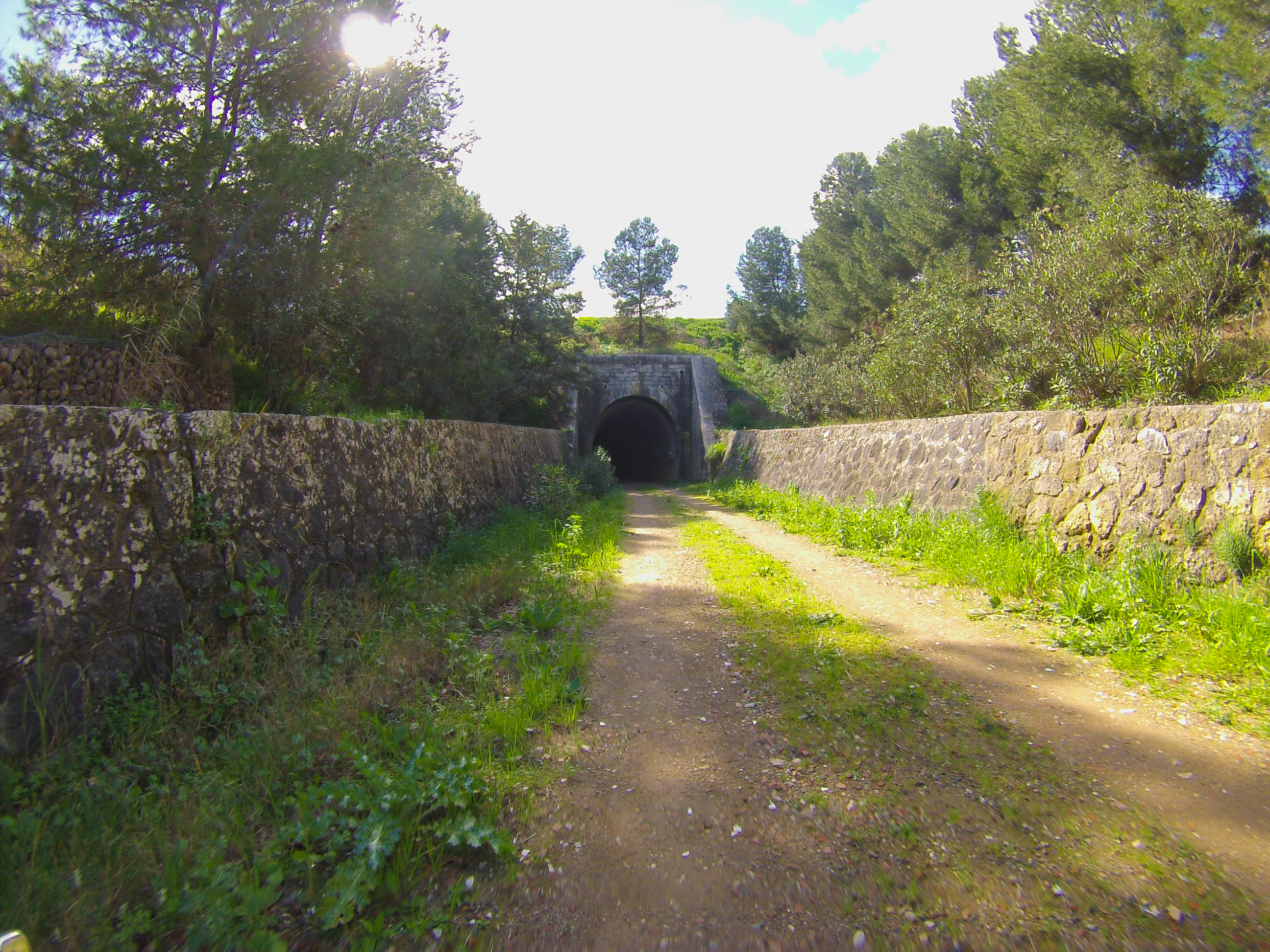 Tunnel