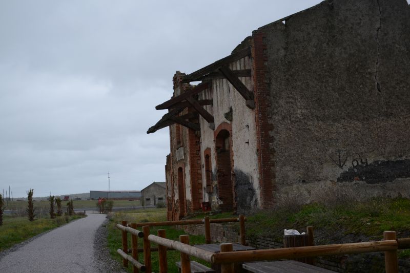 Antigua estación de Valverde de Llerena (ruinas)