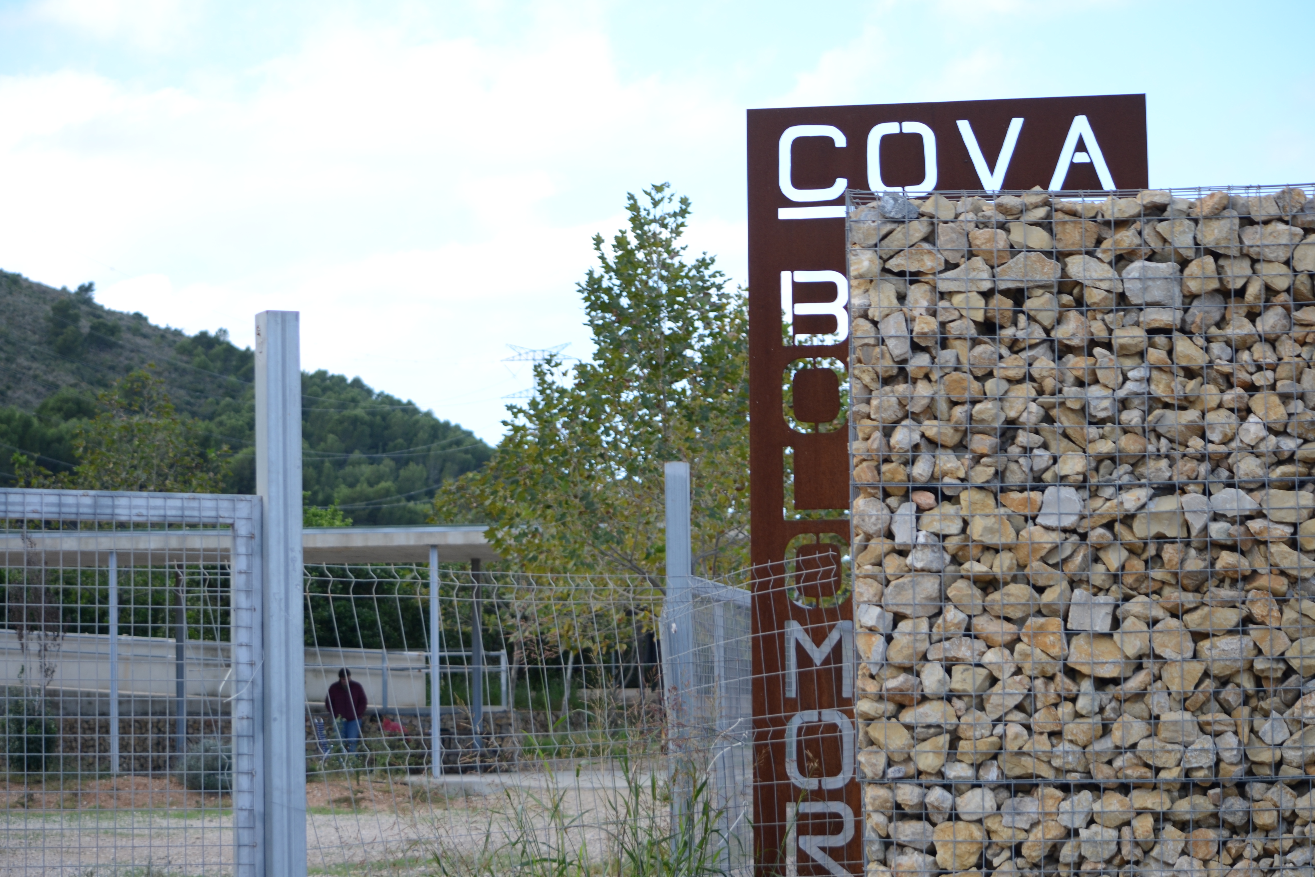 Cueva del Bolomor