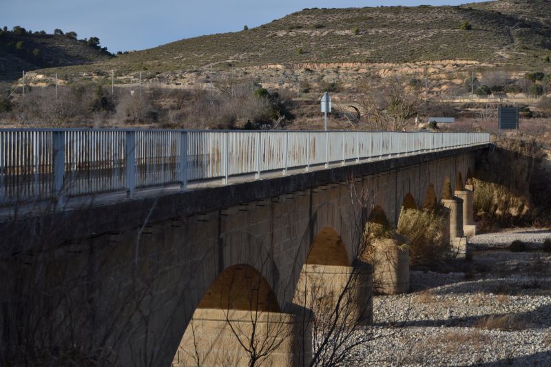 Puente sobre el Matarraña