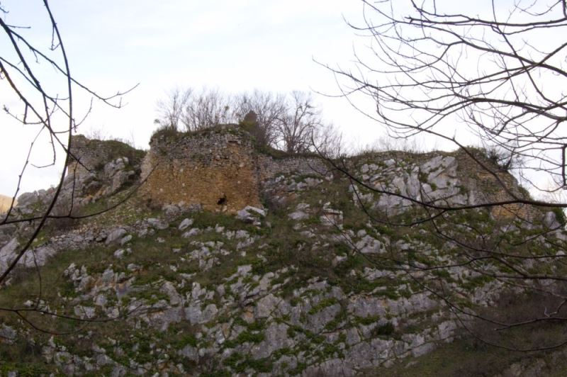 Castillo de Alesga